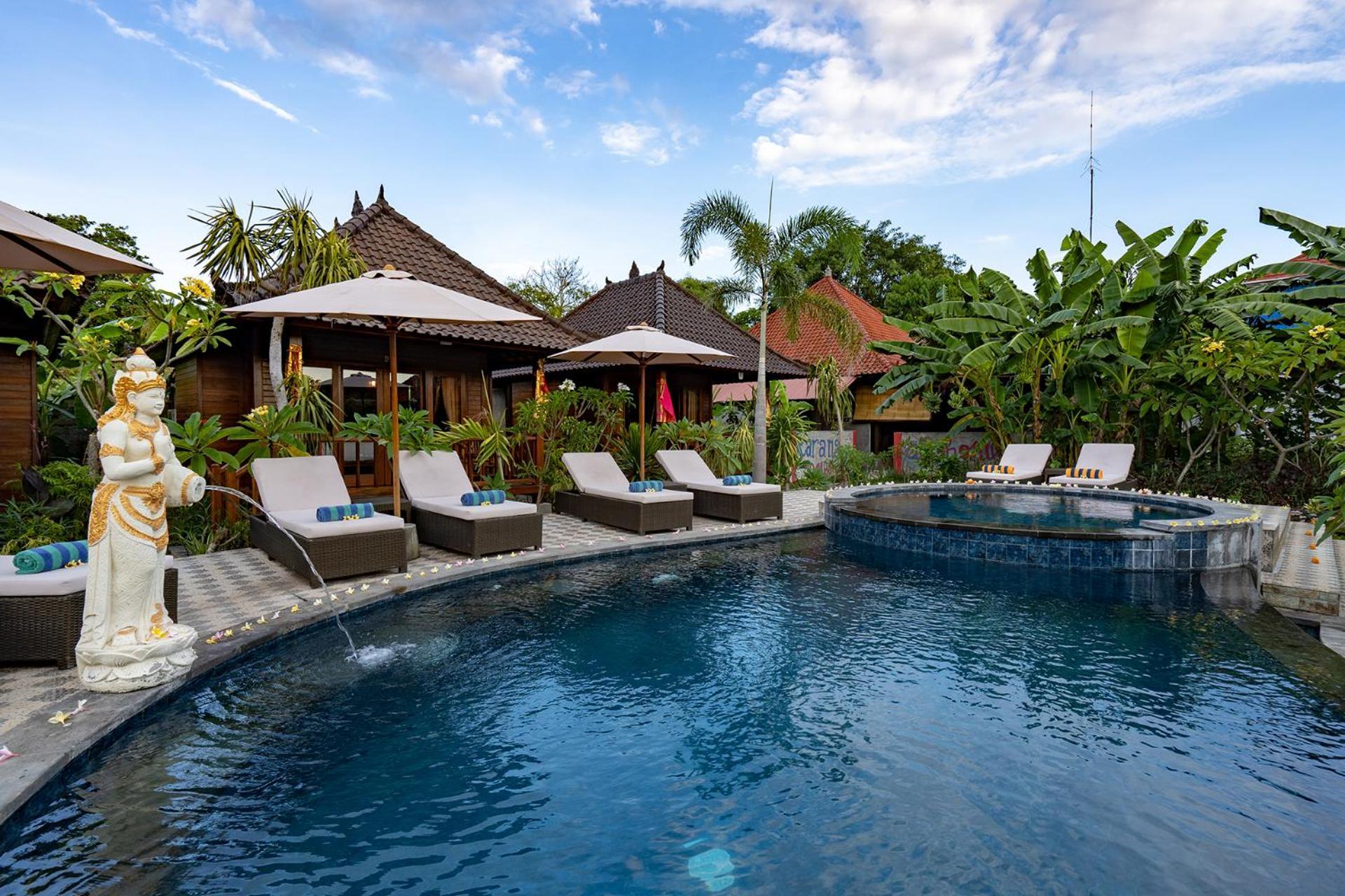 Karang Mas Lembongan Hotel Exterior photo